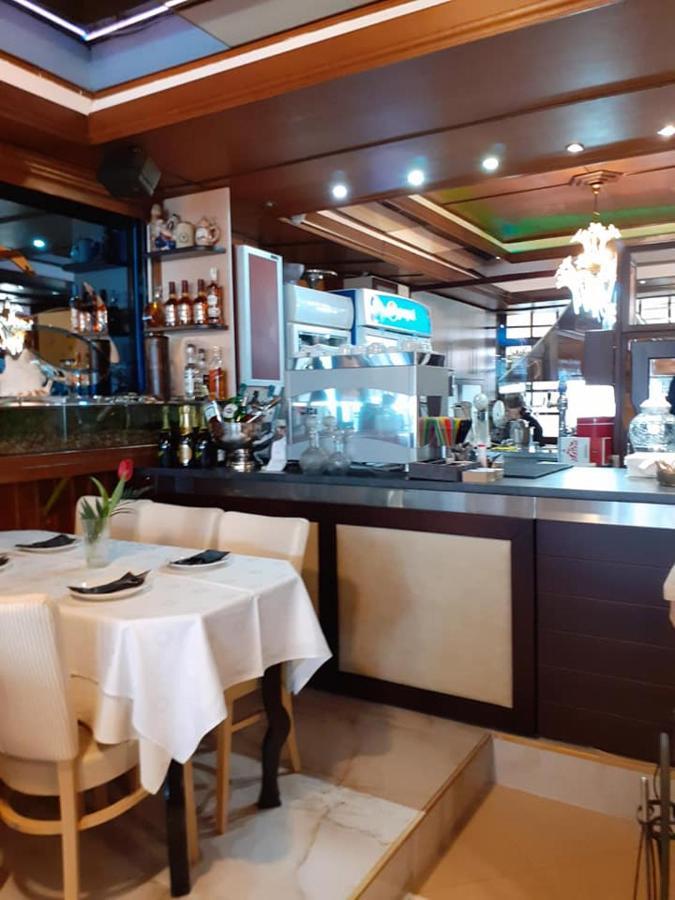 Hotel Zografos Paralía エクステリア 写真