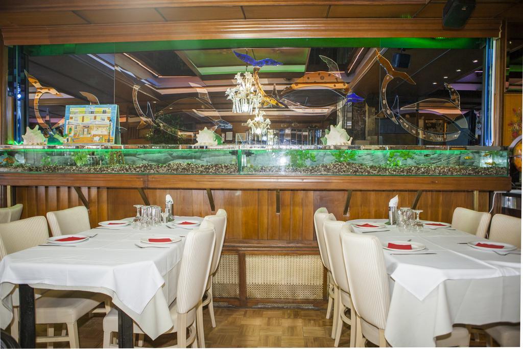 Hotel Zografos Paralía エクステリア 写真