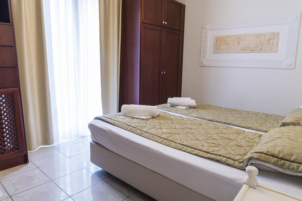 Hotel Zografos Paralía エクステリア 写真