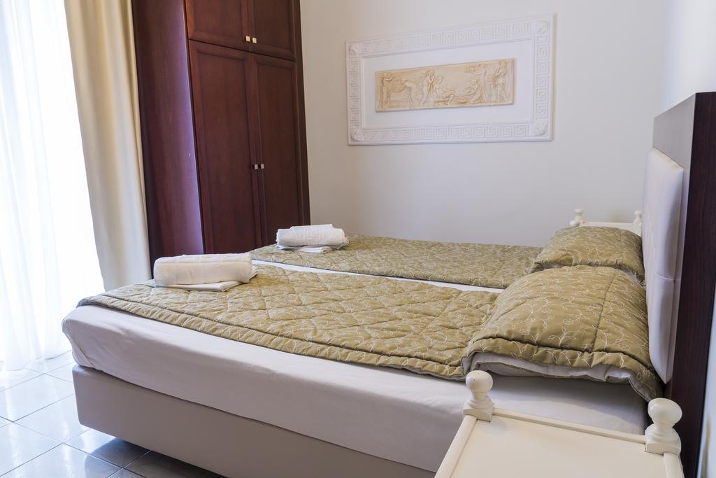 Hotel Zografos Paralía エクステリア 写真