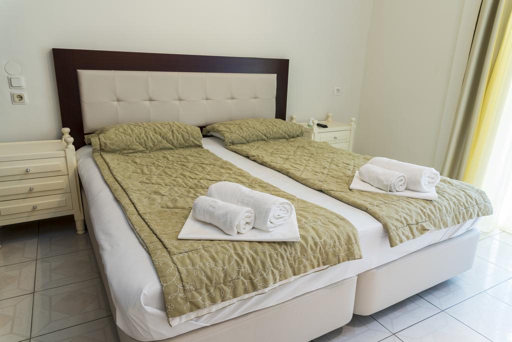 Hotel Zografos Paralía エクステリア 写真